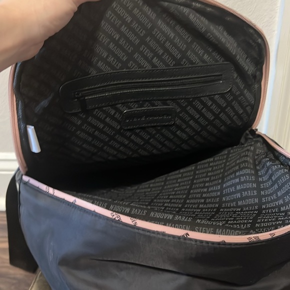 Steve Madden backpack - Picture 4 of 8